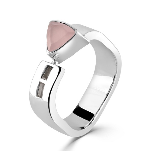 Women’s Rose Quarts Triangle Silver Ring