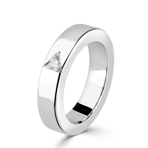 Women’s Silver Ring with Triangle Zirconia Stone
